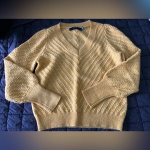 Yellow v-neck stitched sweater